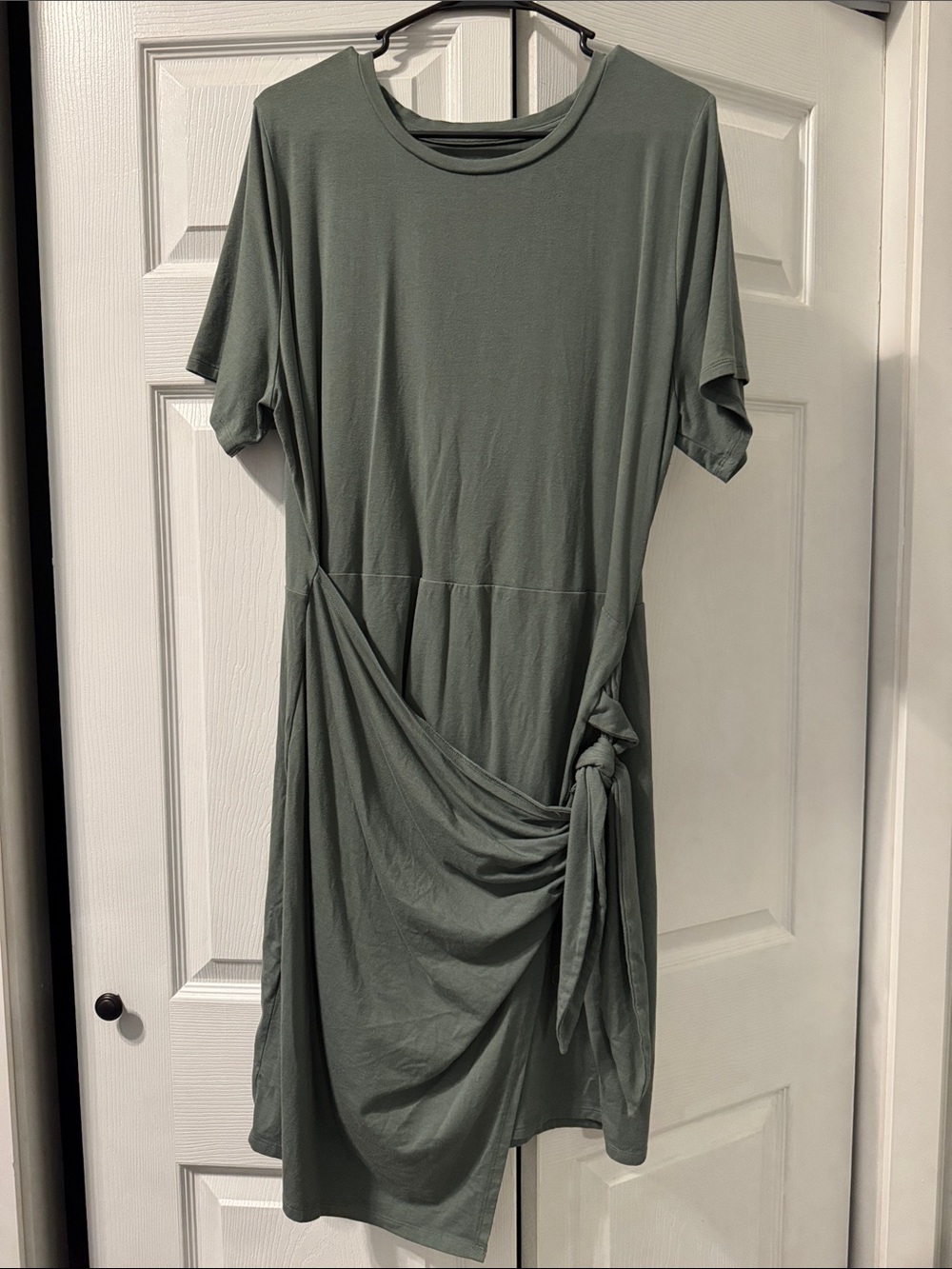 Women’s Sage Green Knot-Detail Short Sleeve Dress